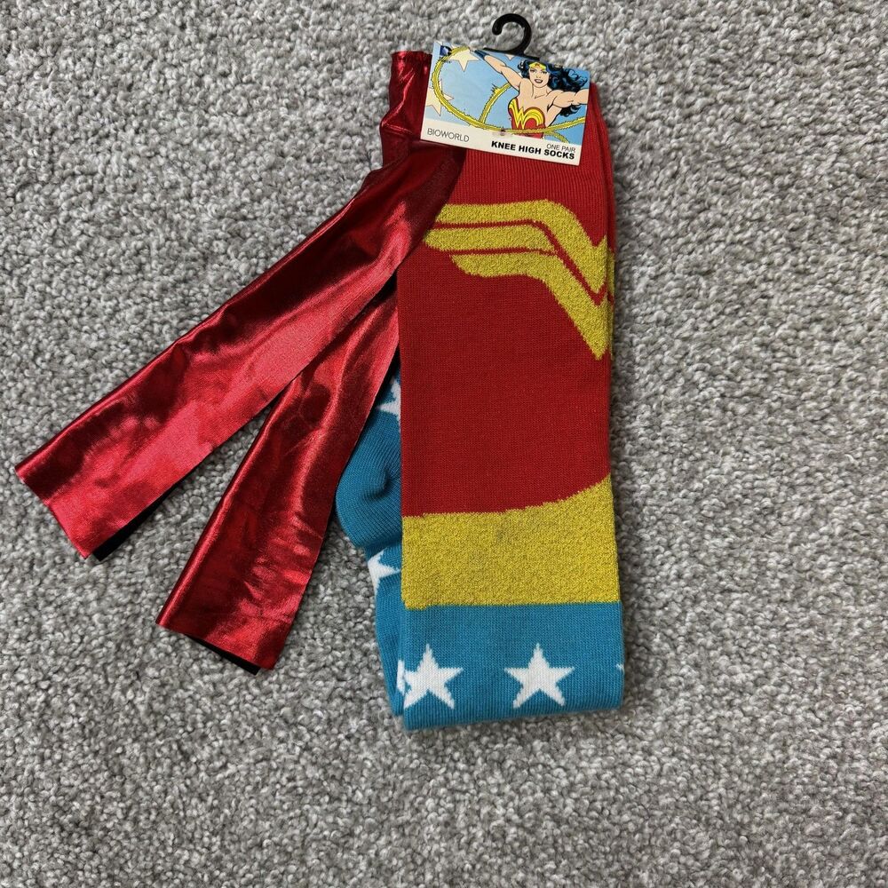 Bioworld Socks Womens One Size Multicolor Wonder Woman Knee High Cape Superhero